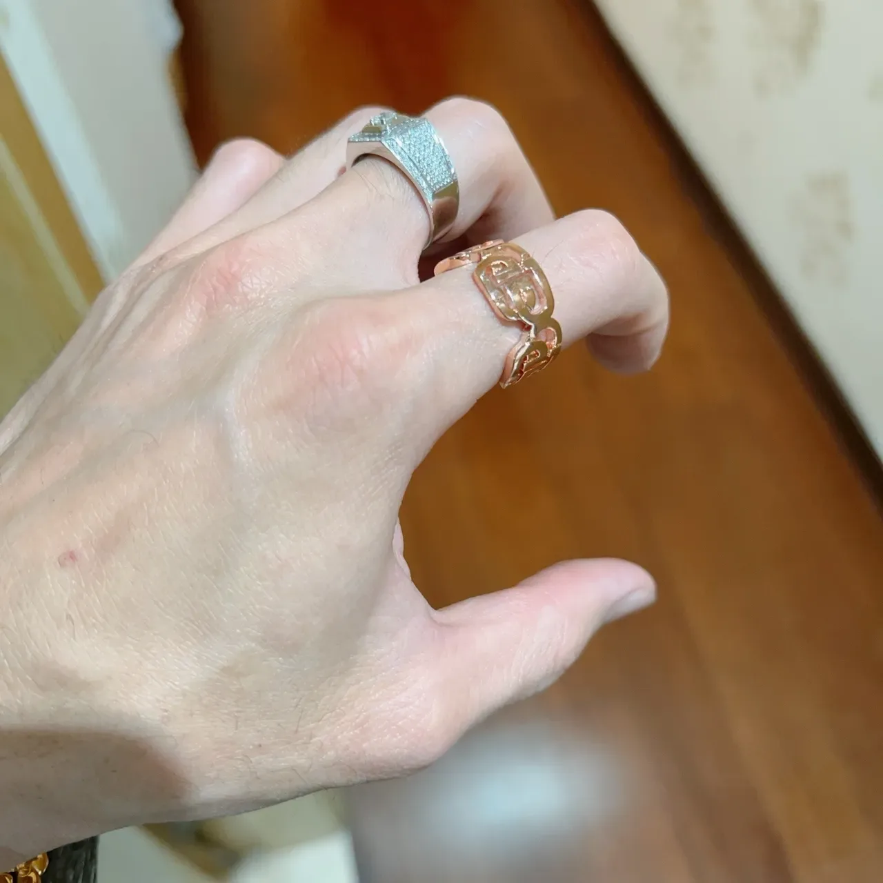 Balenciaga Gold Open-Band Geometric-Cutout Ring 2