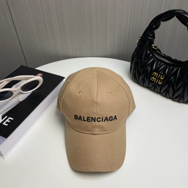 Balenciaga Logo Embroidered Khaki Baseball Cap 3