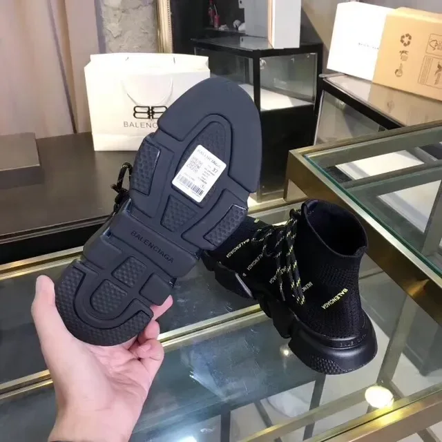 Balenciaga Speed Trainer কালো ও হলুদ লোগো নিট লাইফস্টাইল স্নিকার্স 3