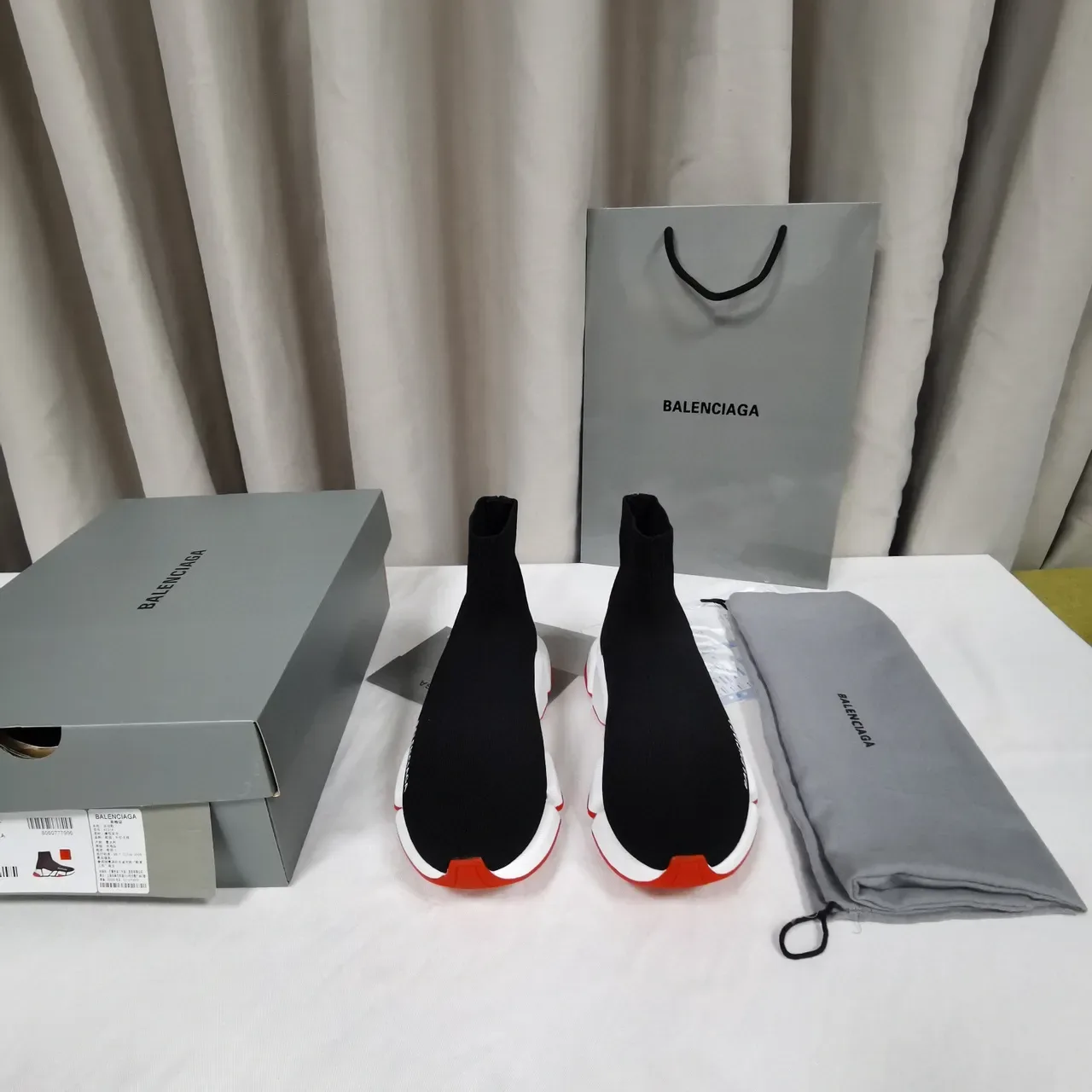 Balenciaga Speed Trainer أسود أبيض أحمر حذاء رياضي lifestyle 2