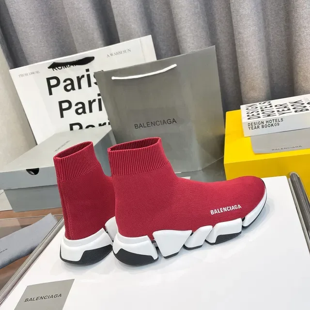 Balenciaga Speed Trainer 红色 Sock-Fit 生活方式运动鞋 4