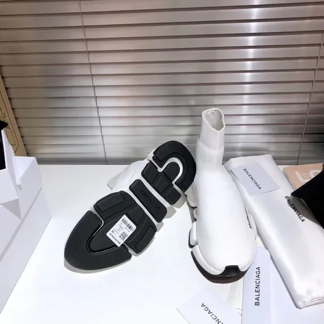 Balenciaga Speed Trainer সাদা এবং কালো লাইফস্টাইল স্নিকার 7