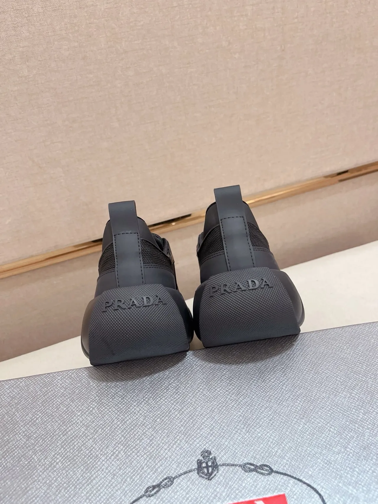 Balenciaga Track Black Red Sculpted Segmented Sole Mesh And Synthetic Upper Chunky Sneakers 8