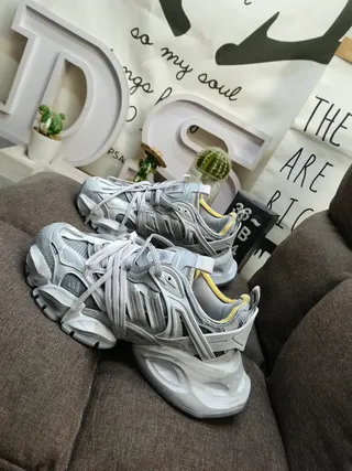 Balenciaga Track Gris Jaune Semelle Grande Sangle Cage Superposition Baskets Épaisses 7