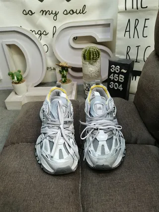 Balenciaga Track Gris Jaune Semelle Grande Sangle Cage Superposition Baskets Épaisses 10