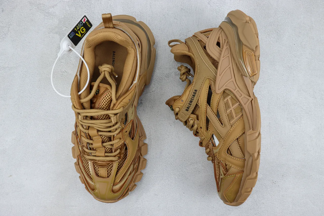 Balenciaga Track Trainer একরঙের খাকি মোটা স্নিকার 3