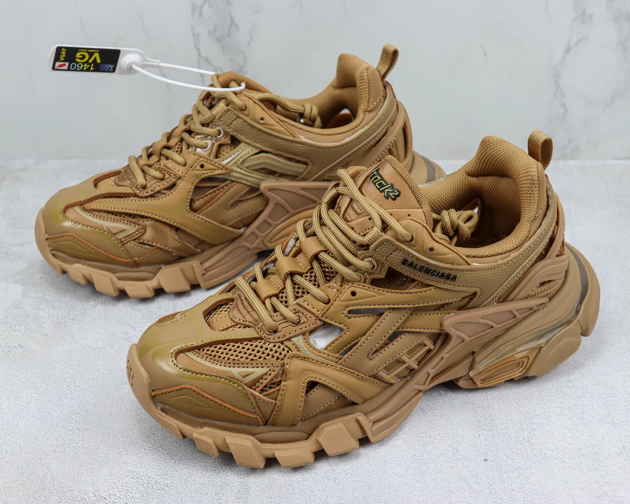Balenciaga Track Trainer একরঙের খাকি মোটা স্নিকার 4