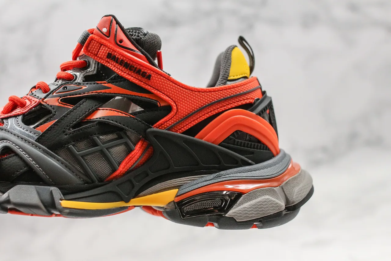 Balenciaga Track Trainer orange noir gris jaune baskets chunky 8