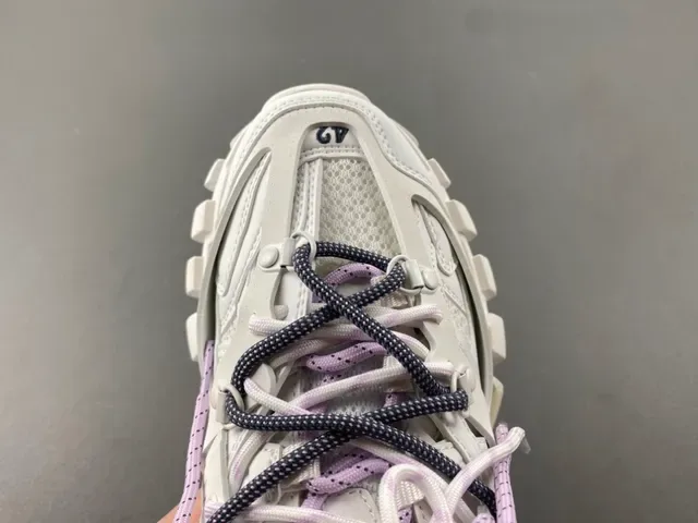 Balenciaga Track সাদা বেগুনি সোল ডুয়াল লেস সিস্টেম চাঙ্কি স্নিকার্স 5