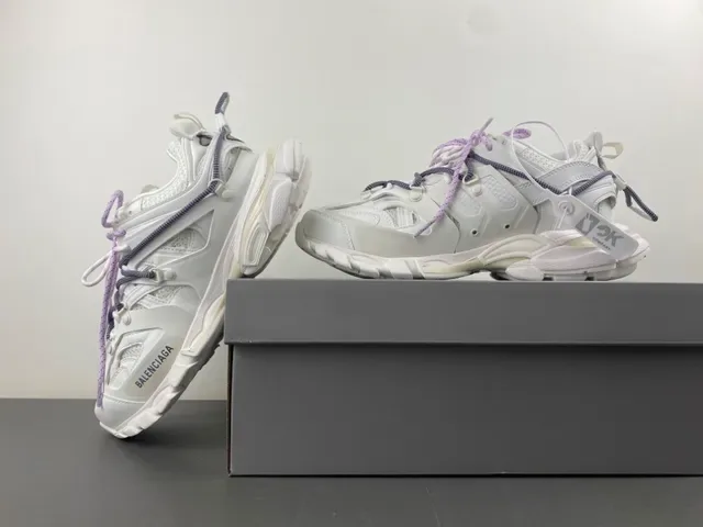 Balenciaga Track সাদা বেগুনি সোল ডুয়াল লেস সিস্টেম চাঙ্কি স্নিকার্স 14
