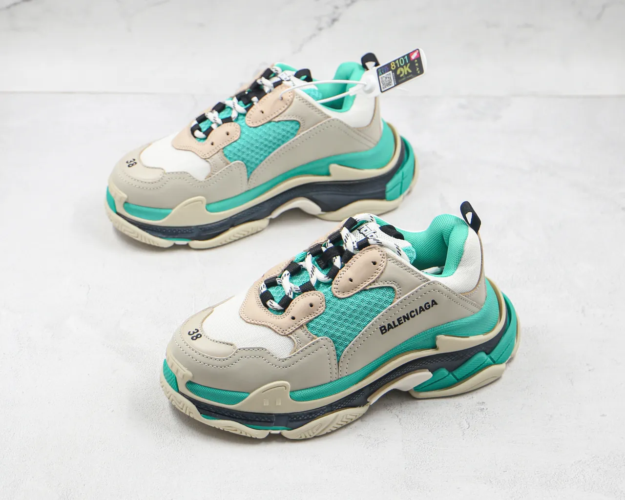 Balenciaga Triple S Chaussures chunky beige et turquoise 7