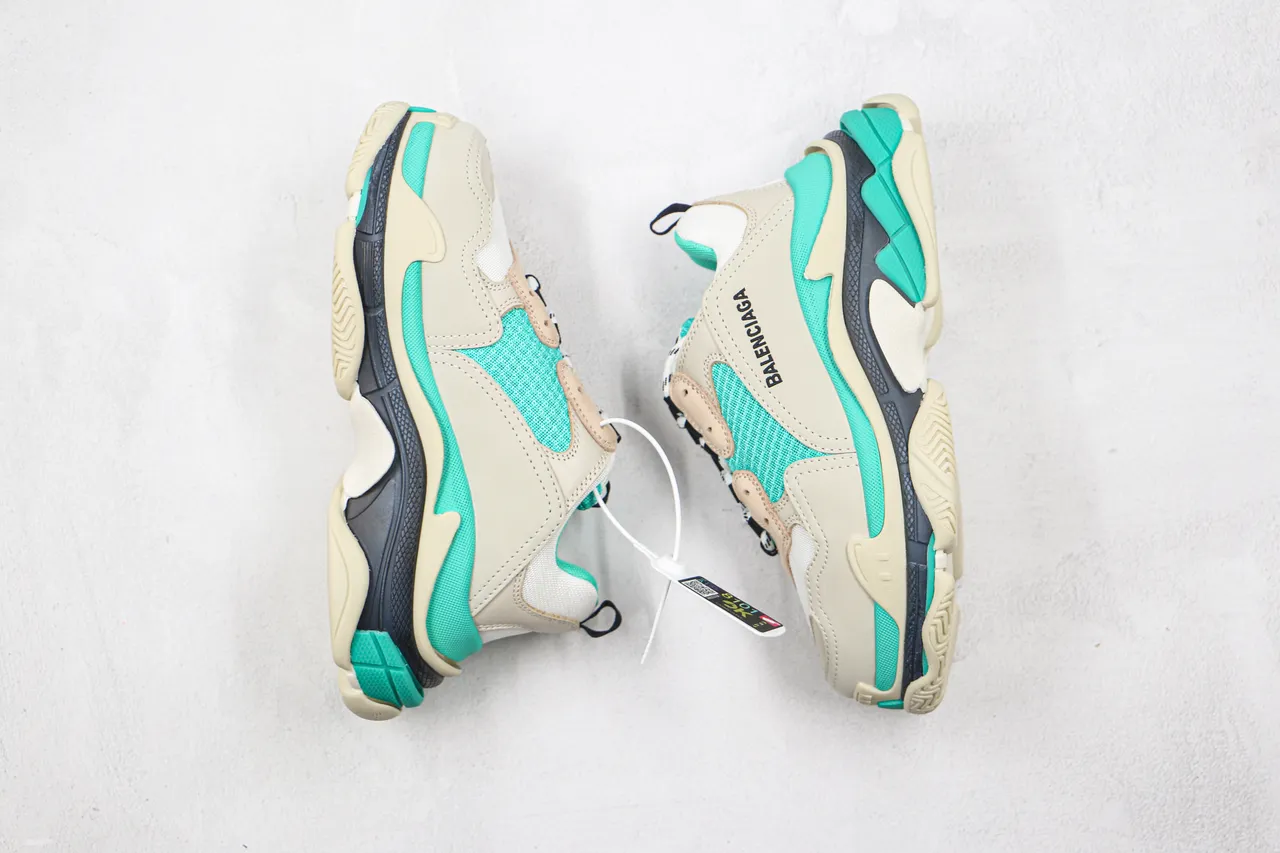 Balenciaga Triple S Chaussures chunky beige et turquoise 9