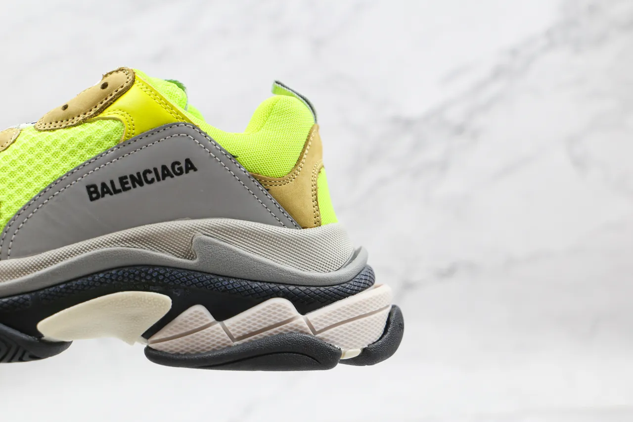 Balenciaga Triple S Amarelo neón marrom cinza tênis chunky 4