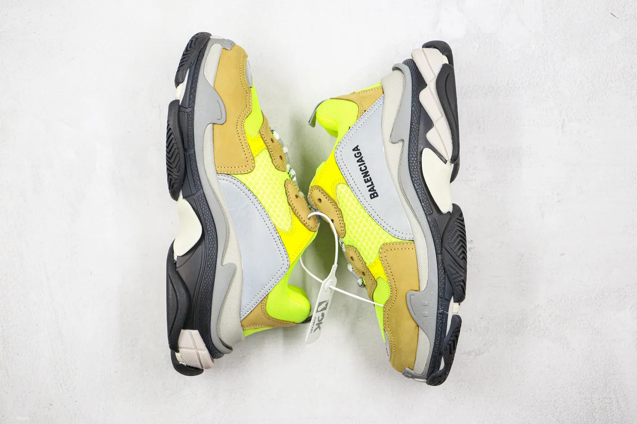 Balenciaga Triple S Amarelo neón marrom cinza tênis chunky 9