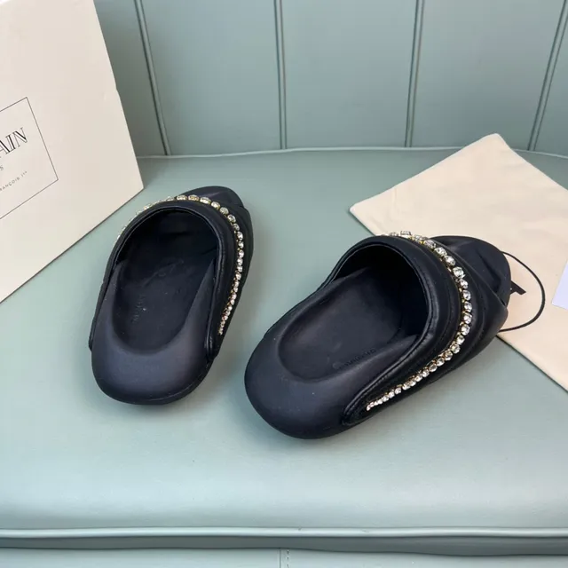 Balmain B-Court 黑色银色 绗缝 填充上部 水晶装饰带 拖鞋 3