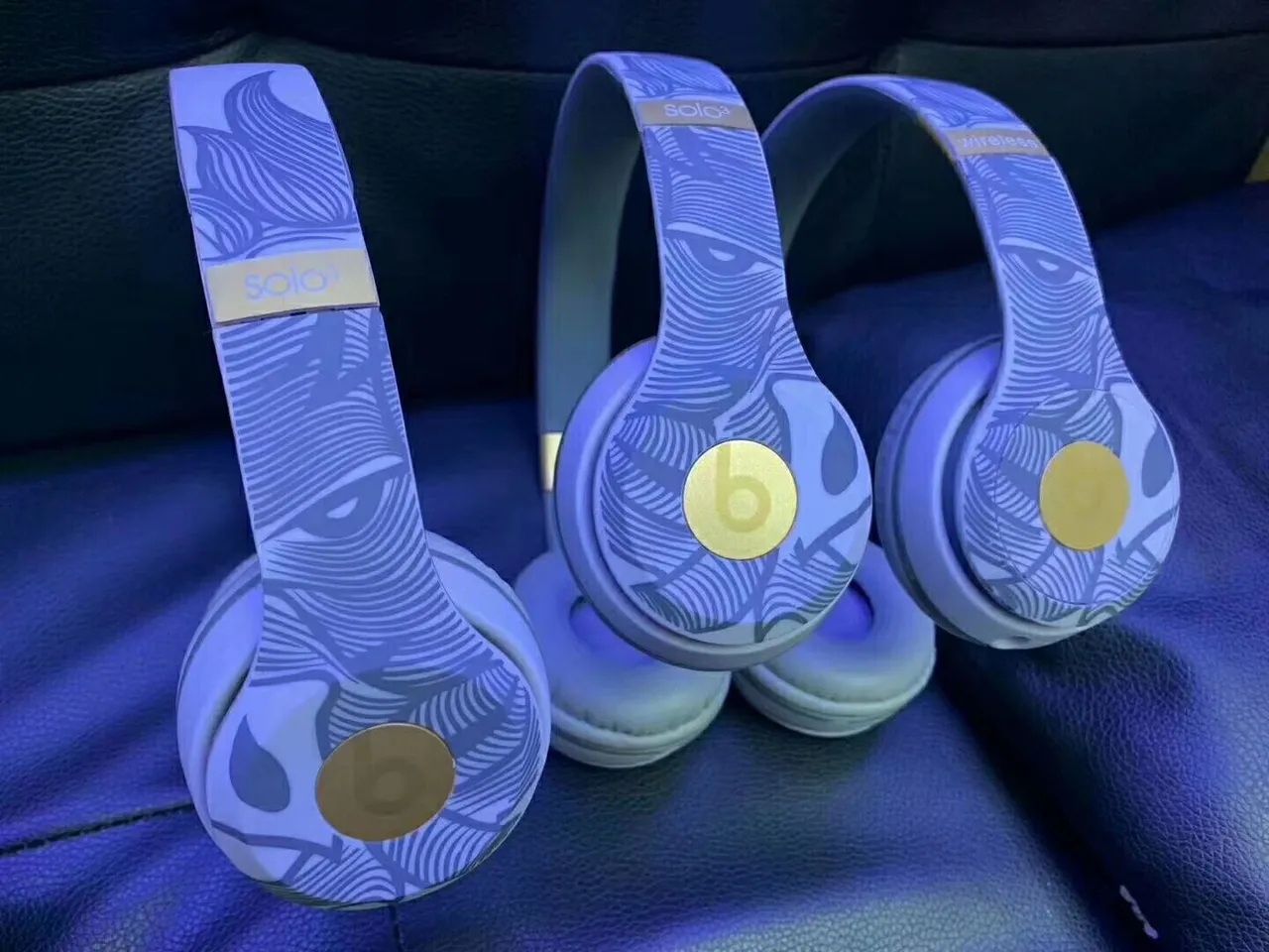 Beats Solo3 Wireless سماعات فوق الأذن بتصميم أبيض رمادي ذهبي 7