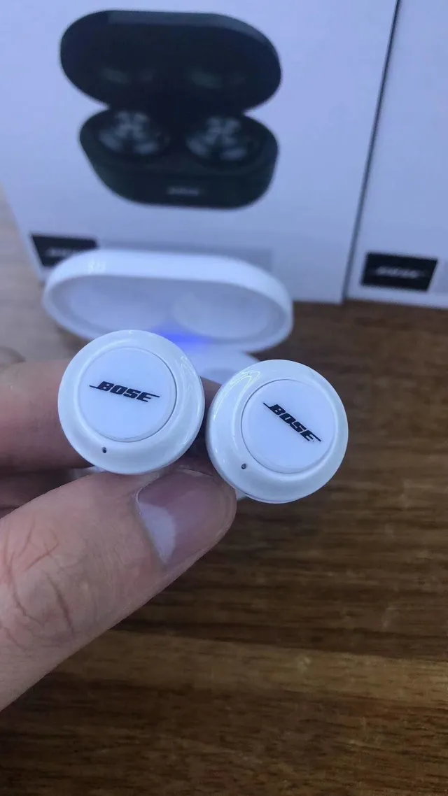 Bose SoundSport Free Noir Blanc Compact Oval Étui de Charge Finition Mate TWS Écouteurs 8