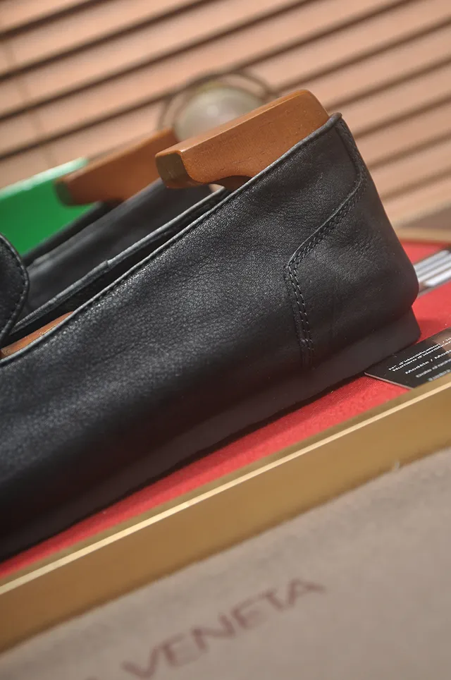 Bottega Veneta Andiamo Mocasines de Cuero Negro 2
