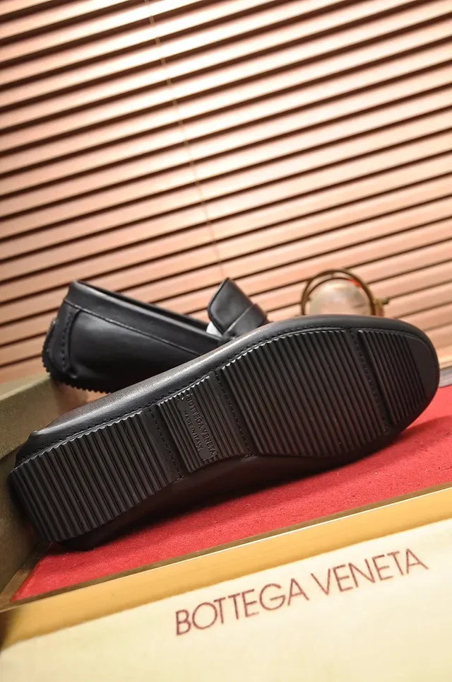 Bottega Veneta Andiamo Mocassins Penny de Couro Preto 3