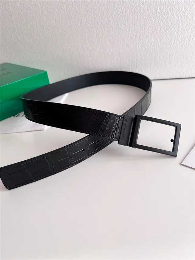 Bottega Veneta Cassette Intrecciato 黑色和绿色皮革腰带 2