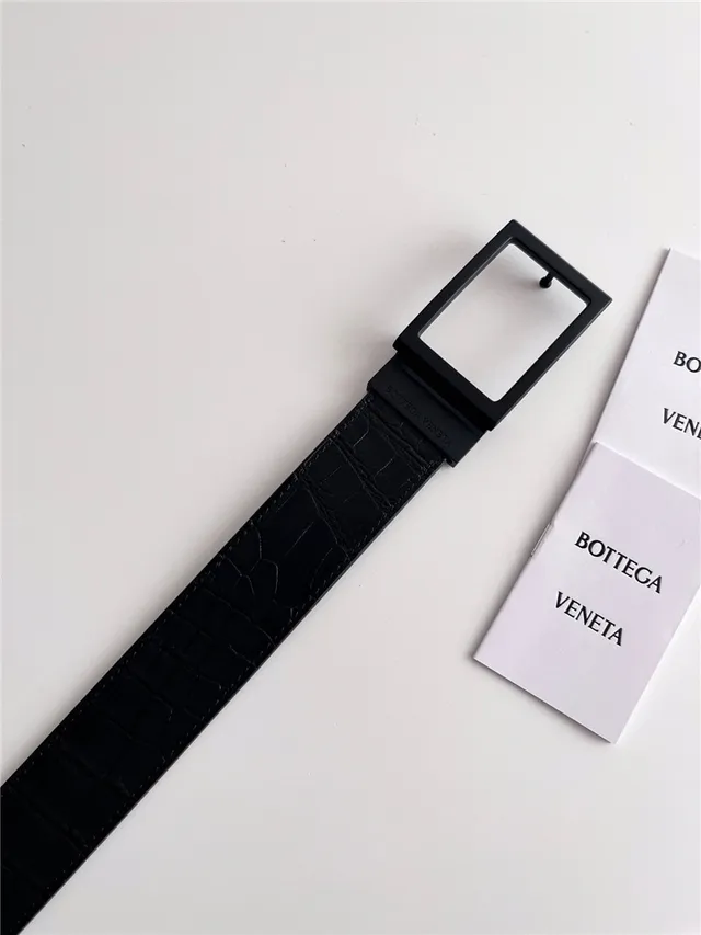 Bottega Veneta Cassette Intrecciato 黑色和绿色皮革腰带 4