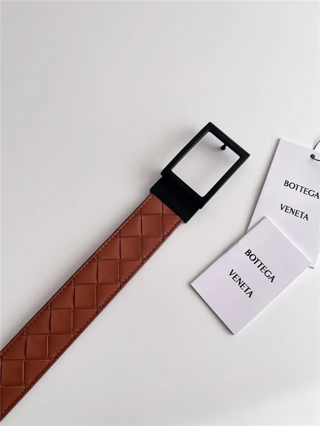 Bottega Veneta Cassette Intrecciato 黑色和绿色皮革腰带 10