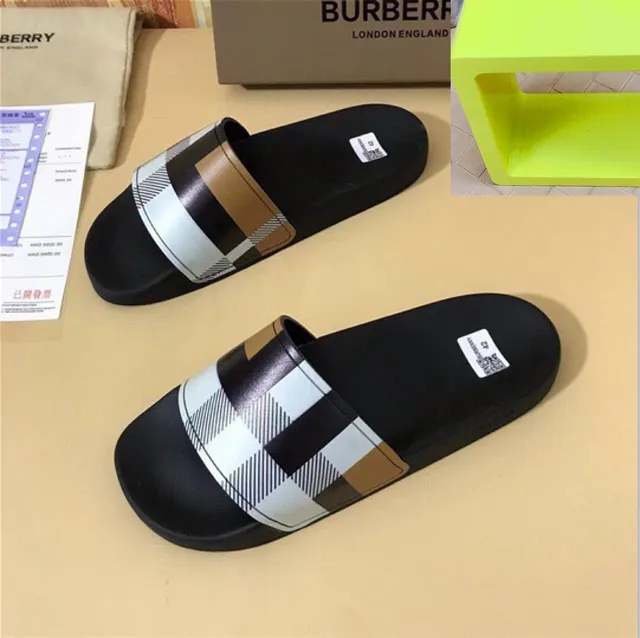 Burberry Black Multicolor Single Wide Strap House Check Pattern Slippers 9