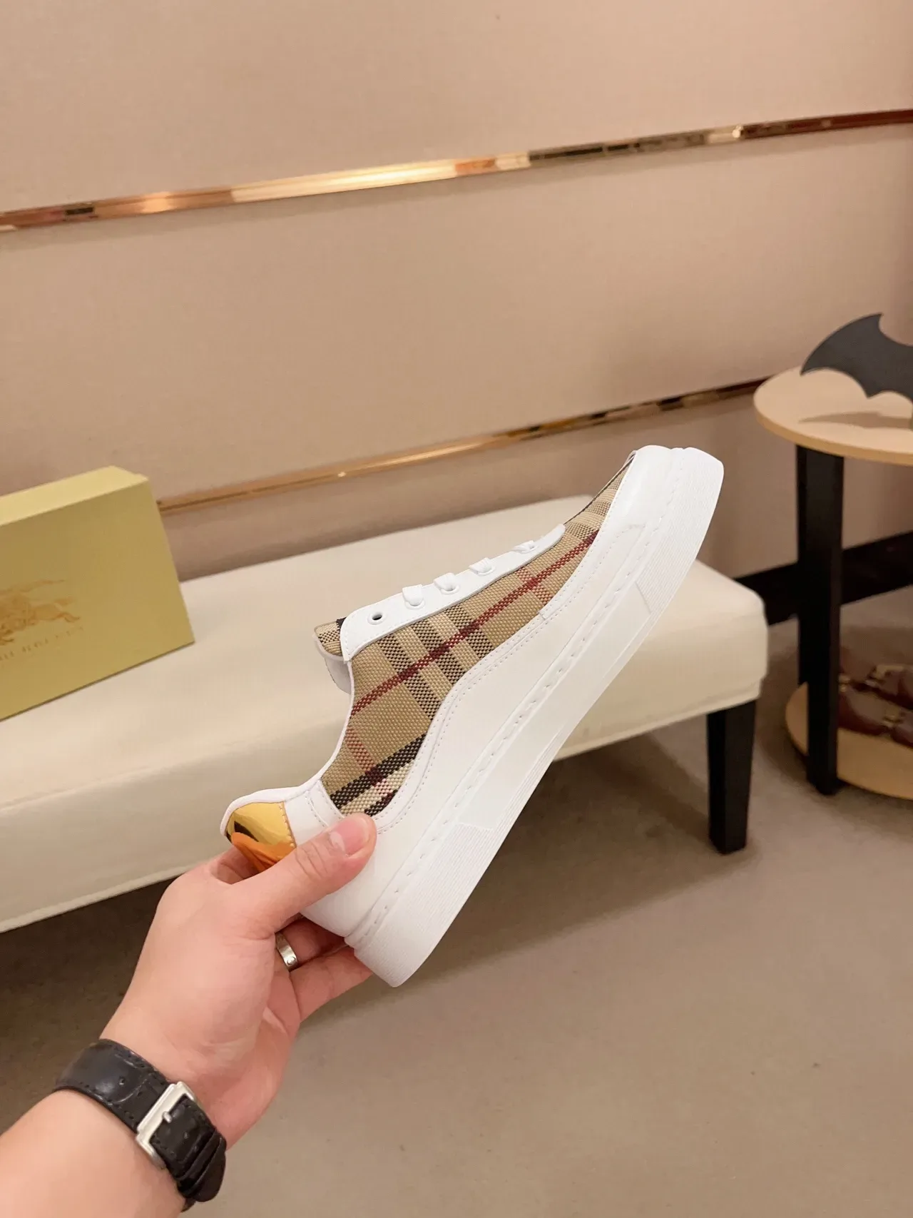 Burberry Check-Panel Sneaker Blanco 6