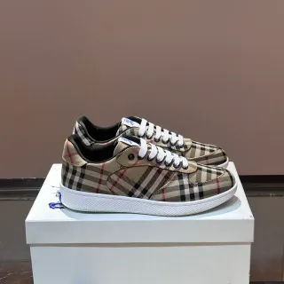 Burberry Check Pattern Beige Black Red Low-Top Lifestyle Sneakers