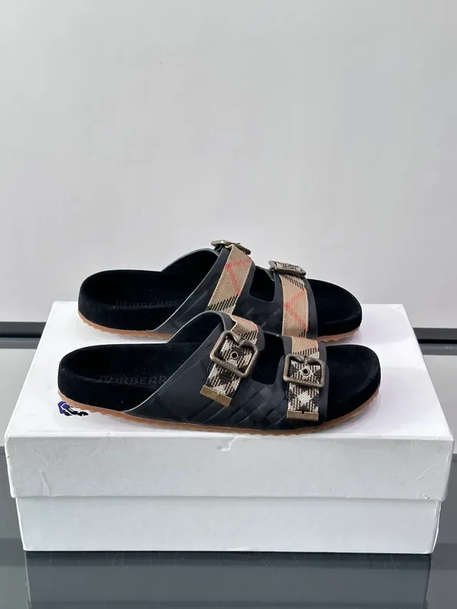 Burberry Knight Sandálias Casuais Preto Bege Dupla Tira Fivela 15