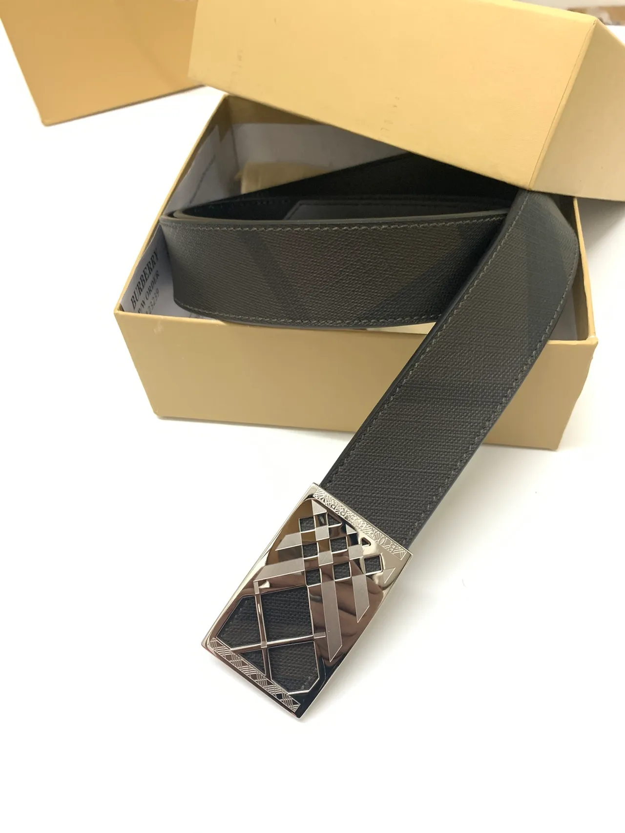 Burberry Knight Check Pattern Black Leather Belt 3