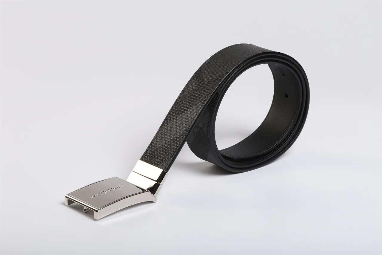 Burberry Knight Gray Black Geometric Check Leather Belt 5