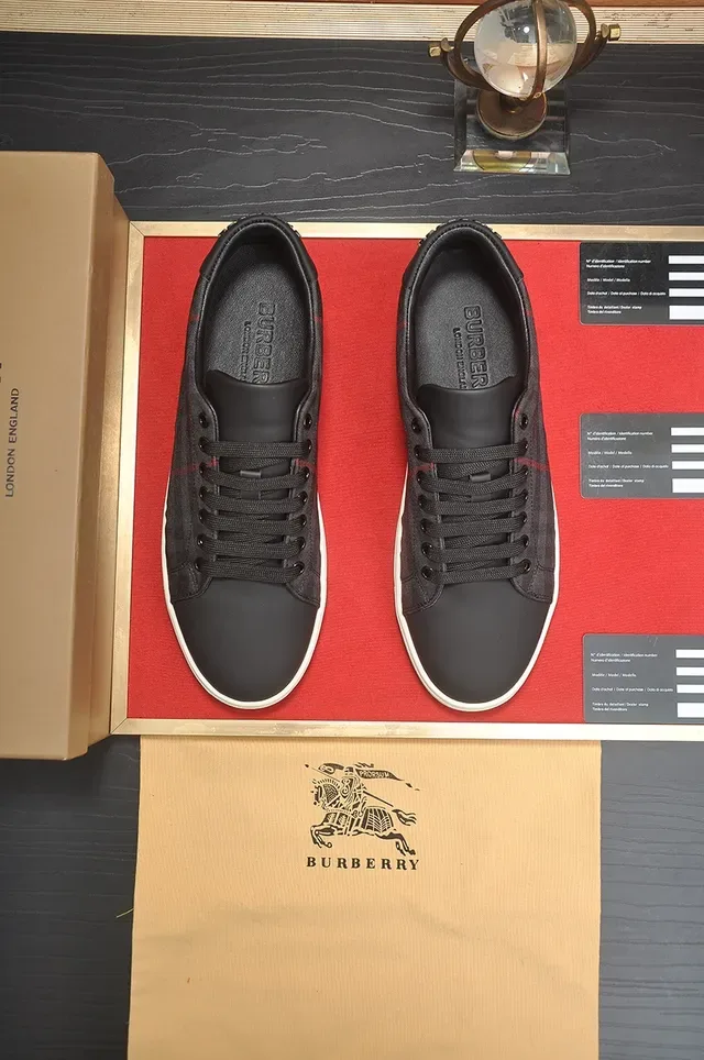 Burberry Knight Gray Check Red Stripe Lifestyle Sneakers 5