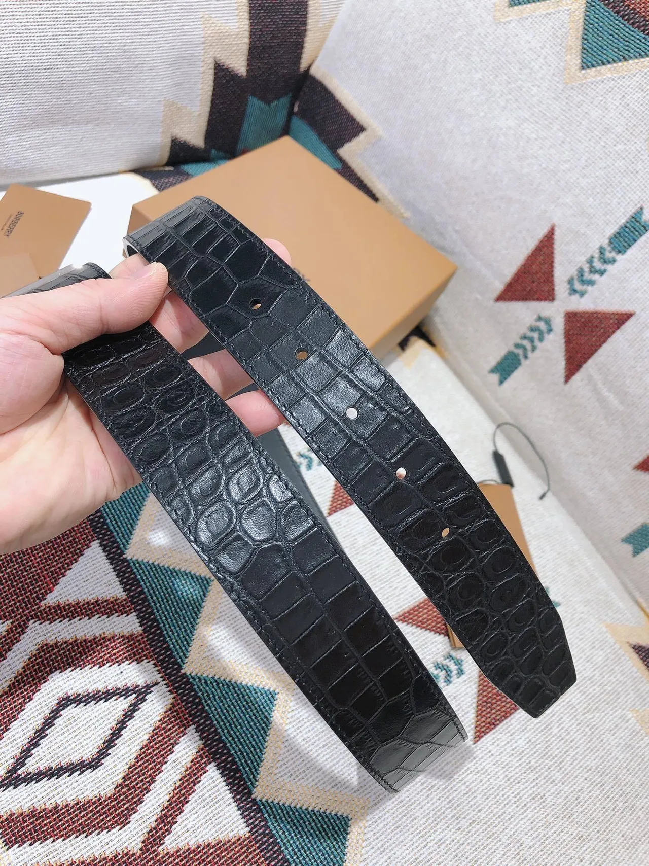 Burberry Knight Reversible Croc-Embossed Black Leather Belt 4