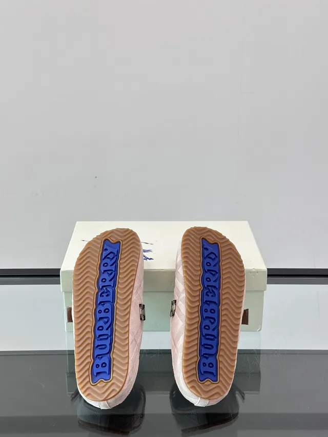 Burberry Lola rose beige matelassé tressage de panier daim maison check bride chaussures casuales 2