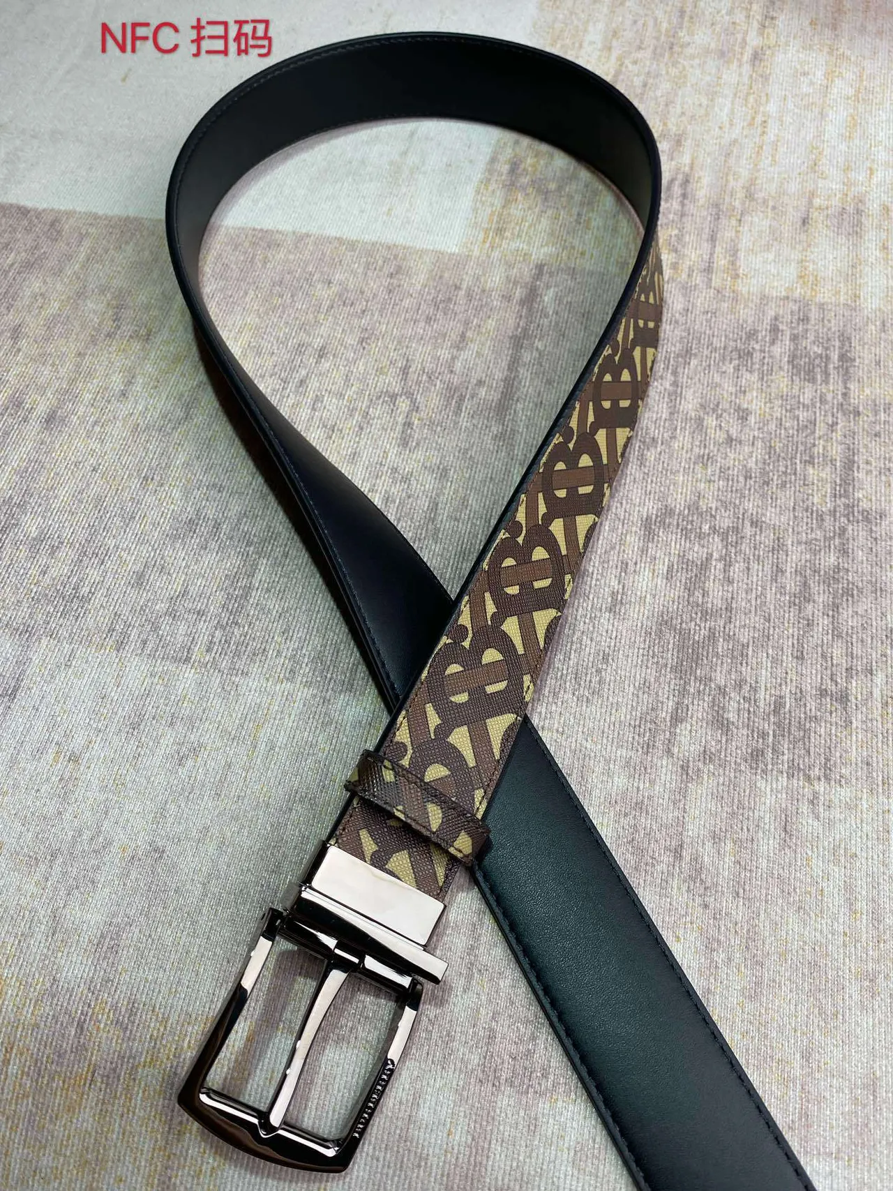Burberry Monogram Ceinture réversible Marron Beige Noir Cuir 2