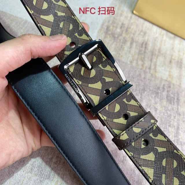 Burberry Monogram Ceinture réversible Marron Beige Noir Cuir 3