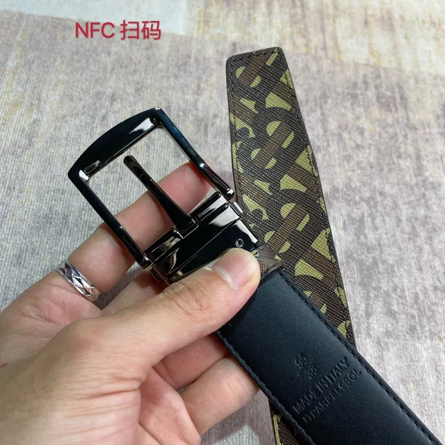Burberry Monogram Ceinture réversible Marron Beige Noir Cuir 7