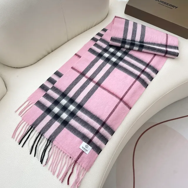 Burberry Nova Check Cachecol de Cachemira Rosa Preto Branco 5