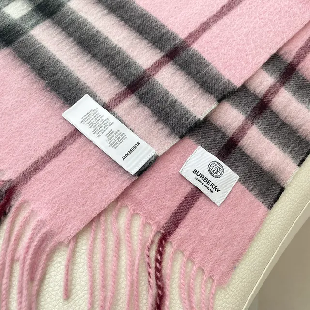 Burberry Nova Check Cachecol de Cachemira Rosa Preto Branco 9