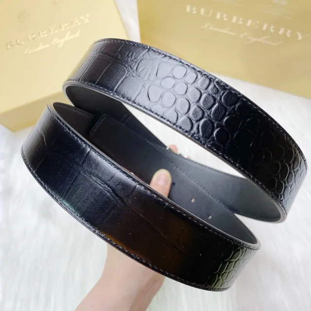 Burberry Reversible Crocodile and Alligator Embossed Black Leather Belt 5