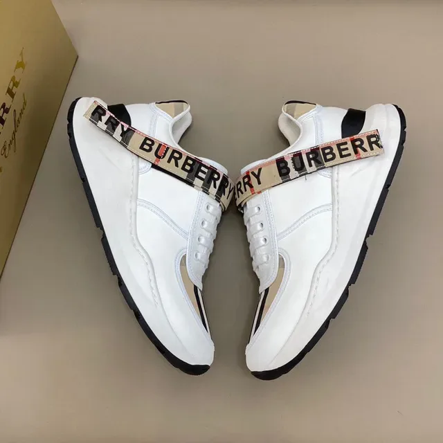 Burberry Chaussures Lifestyle Blancs et Beige Cuir Supérieur Panneau à Carreaux 8