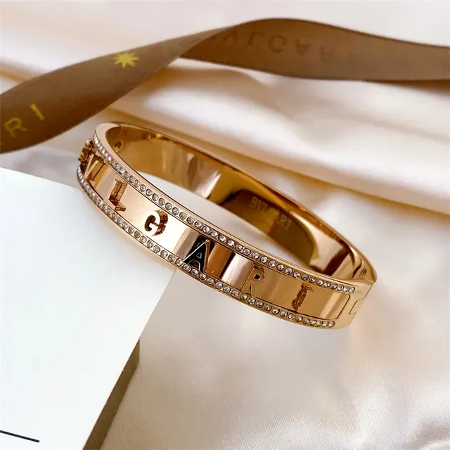 Bvlgari B.zero1 Pavé-Crystal Engraved Letter Silver Bracelet 4