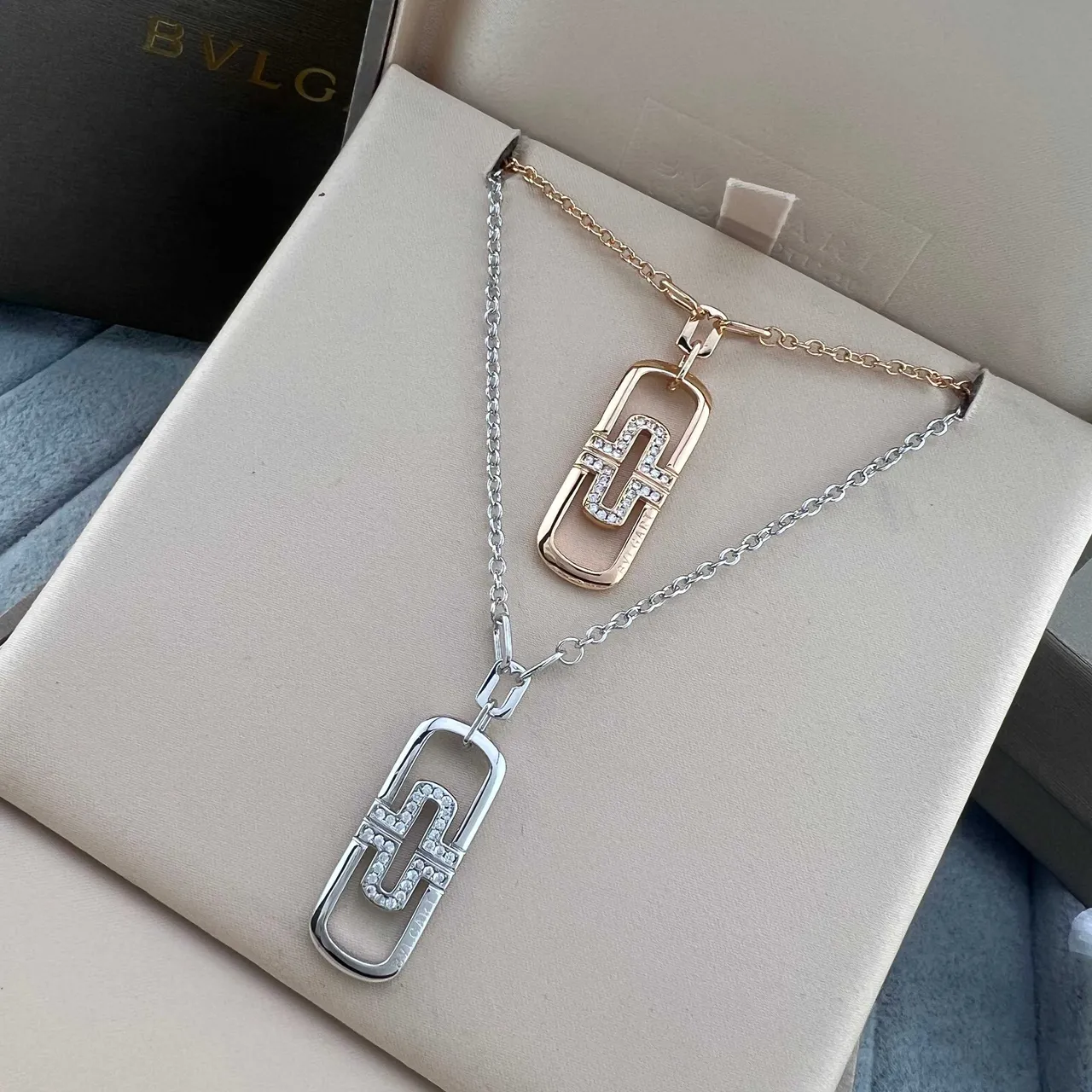 Bvlgari B.zero1 Silver Gold Interlocking Geometric Pendant Pavé-Set Crystals Necklace 6