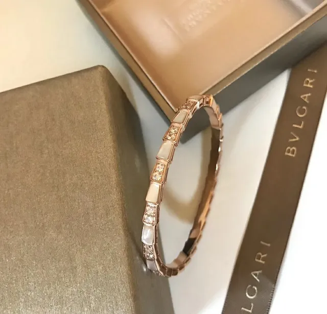 Bvlgari Géométrique Or Rose Mère-de-Perle et Pavé Bracelet 3