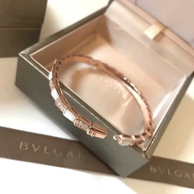 Bvlgari Géométrique Or Rose Mère-de-Perle et Pavé Bracelet 4