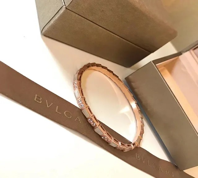 Bvlgari Géométrique Or Rose Mère-de-Perle et Pavé Bracelet 6