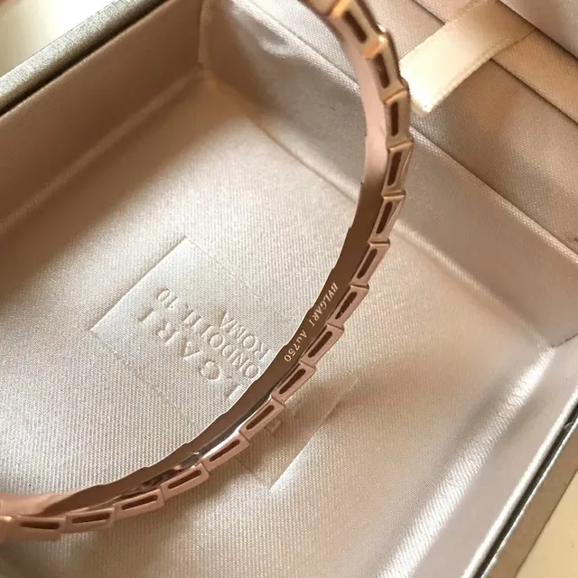 Bvlgari Géométrique Or Rose Mère-de-Perle et Pavé Bracelet 8