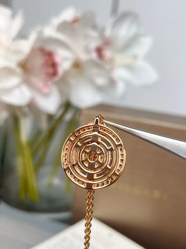 Bvlgari Gold White Rose Pavé-Set Necklace 2