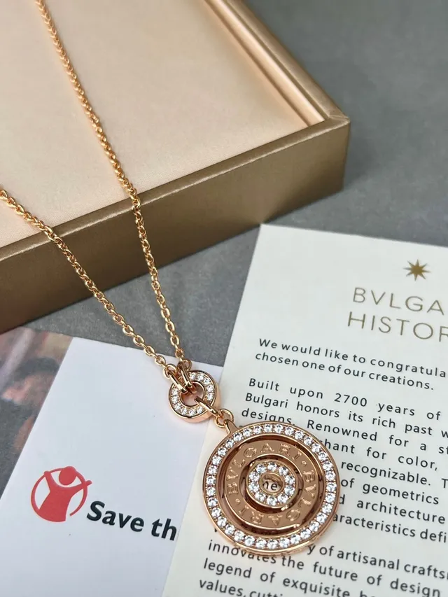 Bvlgari Gold White Rose Pavé-Set Necklace 7